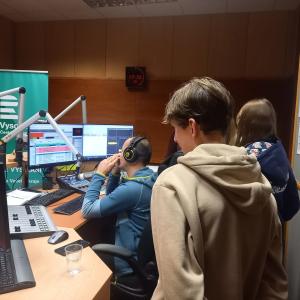 tym-exkurze-v-rozhlase-4.jpg