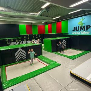 jump-arena-1-.jpg